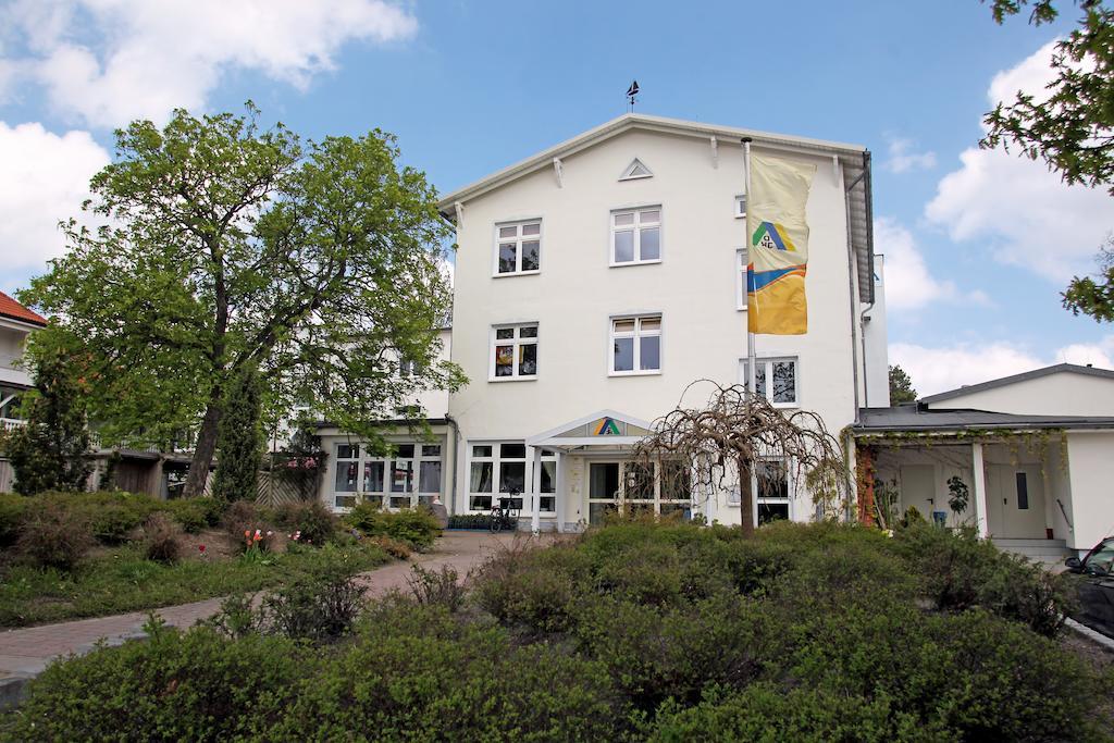 Djh Jugendherberge Binz Exterior foto
